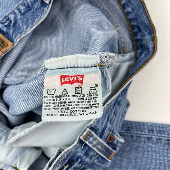 Vintage Levi’s 501 High Waist wedgie fit Jeans - Picture 9 of 11